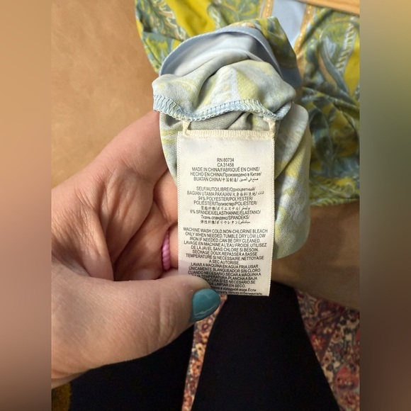 BCBGMaxAzria Size XS Dress Noely Paisley Block Print Shift Blue Multicolor - Picture 8 of 10